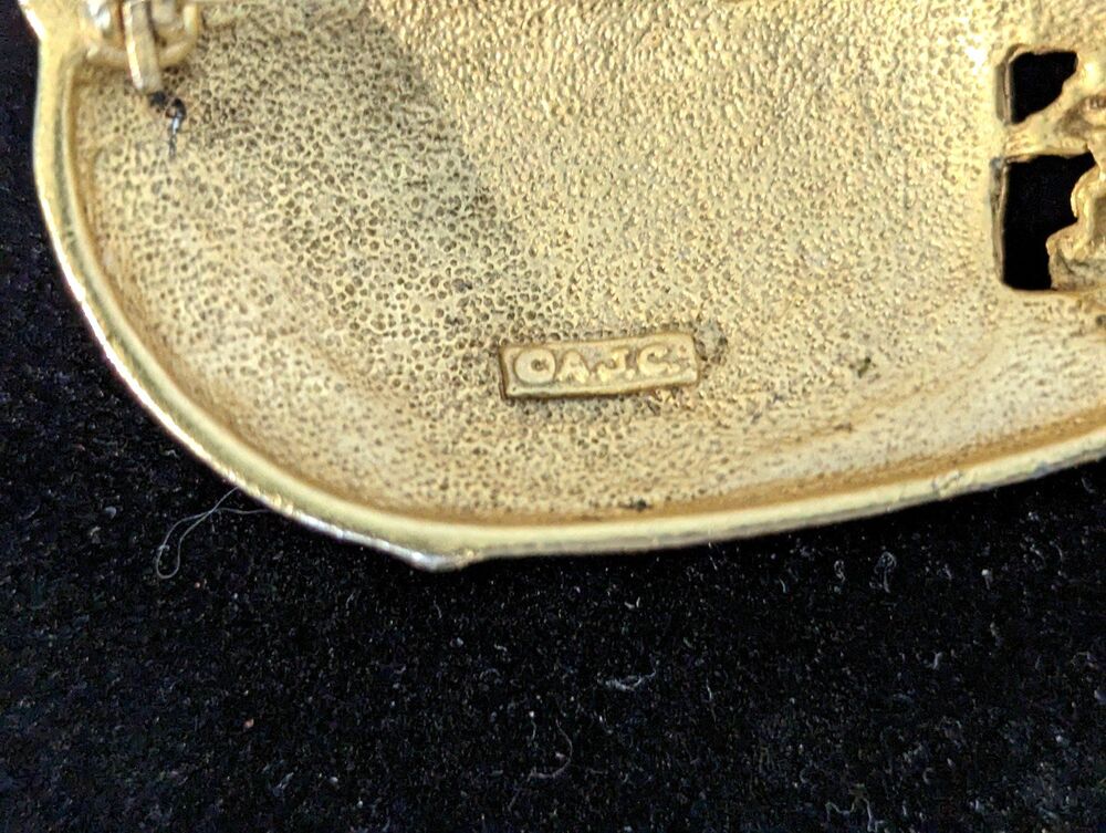 Noah's Ark Brooch - Picture 4 of 11